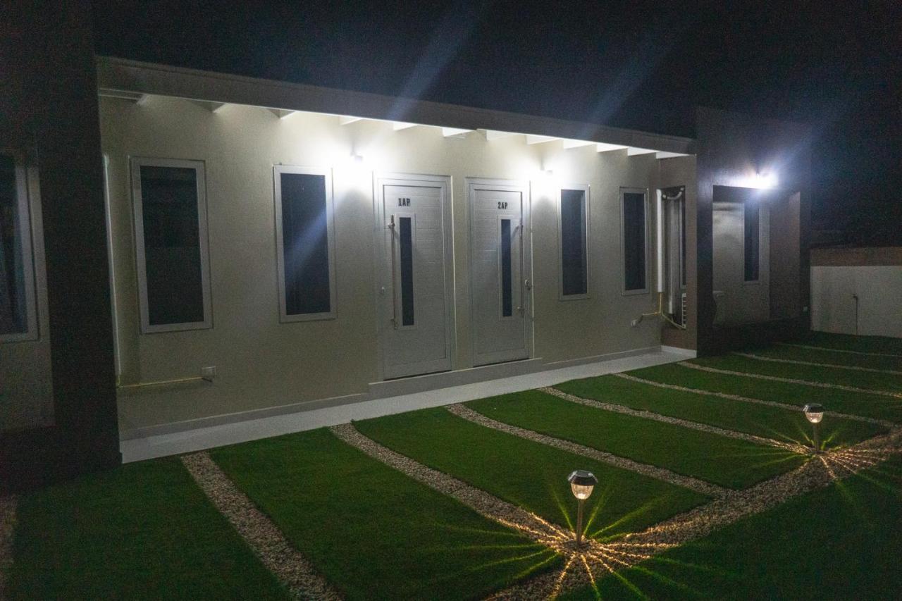 Pavia'S Centerpoint Oasis Apartment โอรันเยสตัด ภายนอก รูปภาพ